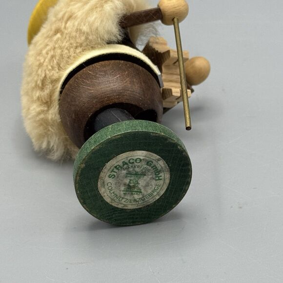 Straco Germany Shepherd with Lamb Wood Figurine Travel Souvenir Folk Art 5.5" T - Picture 8 of 10